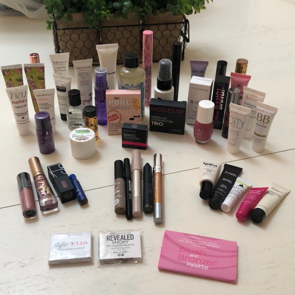 50pc cosmetic sample set
